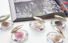 Afbeelding in Gallery-weergave laden, PUPA Eyeshadow Soft & Wild - La Maison de Marie Webshop