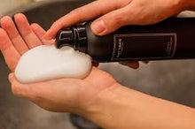 Load image into Gallery viewer, Marc Inbane Shower Foam White Tulip &amp; Sandalwood
